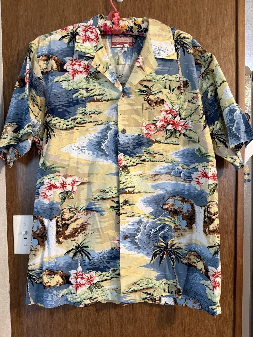 RJC made in Hawaii, USA men Hawaiian tropical shirt button up short sleeve sz XL